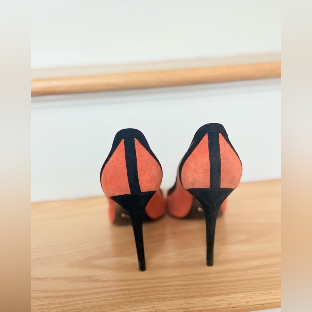 Gucci Orange & Black Suede Peep Toe Heels – Size 39.5 (Made in Italy) - Picture 5 of 11